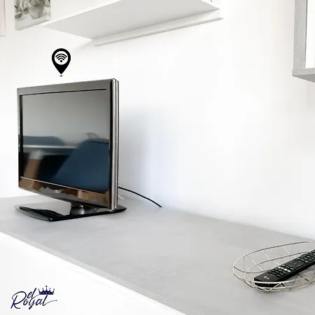 아파트 B-rent El Royal *